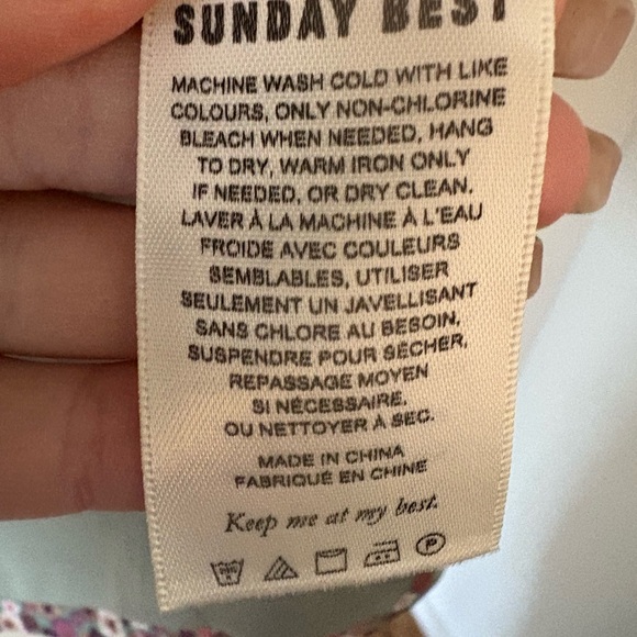 Sunday best | Aritzia Shimmer floral satin mini dress slip style feminine size 2 - Picture 6 of 7